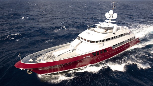 motor yacht qing